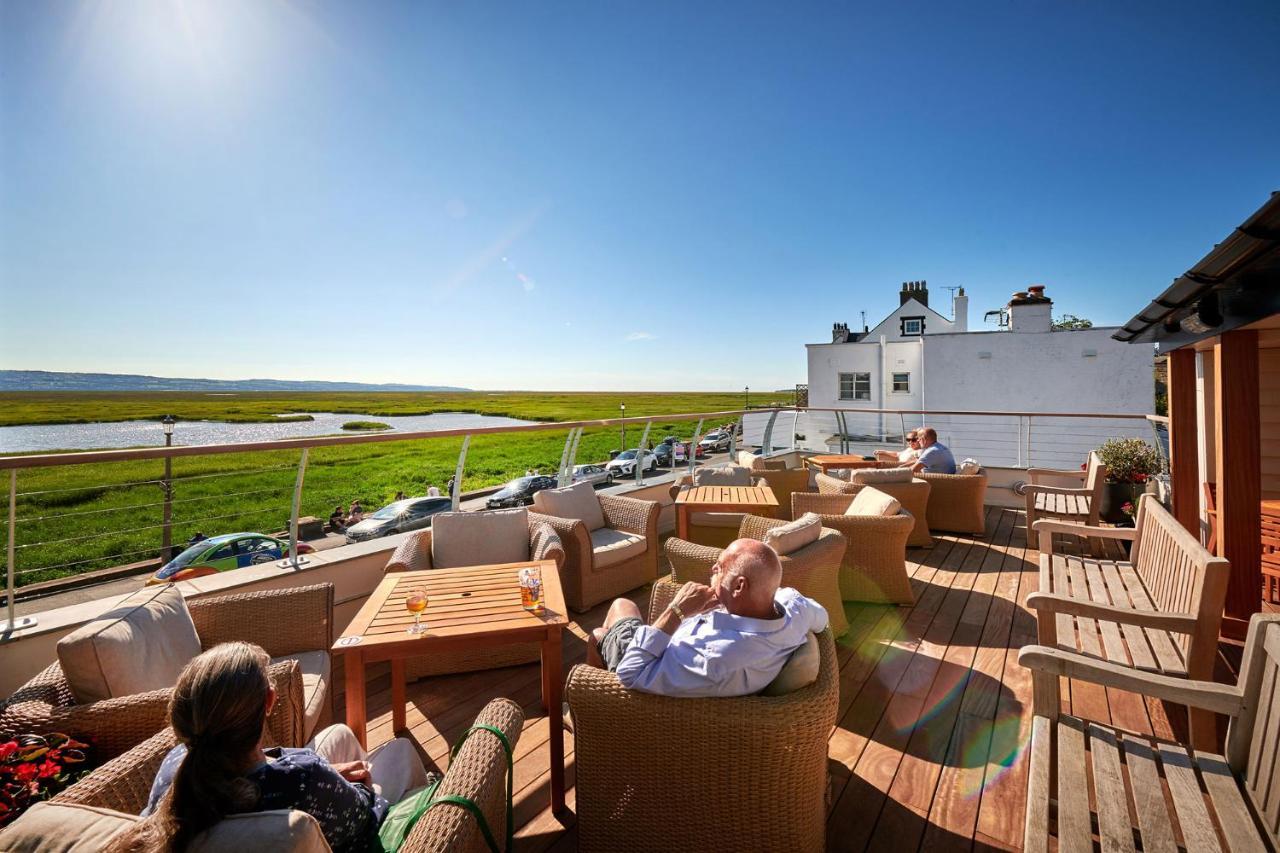 Отель The Ship Parkgate  Экстерьер фото